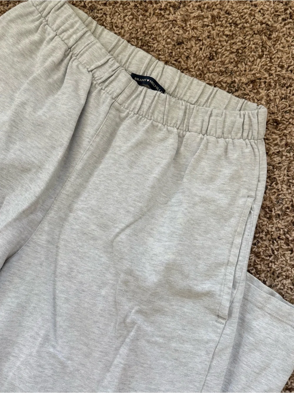 Brandy Melville Grey Anastasia Sweatpants - Picture 3 of 4